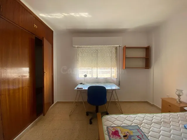 Piso por habitaciones en zona Perú - foto 2