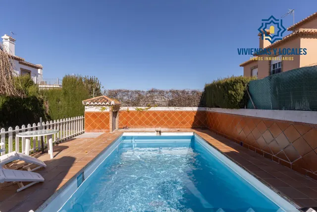 Chalet en venta en La Zubia con Licencia Turística — 42