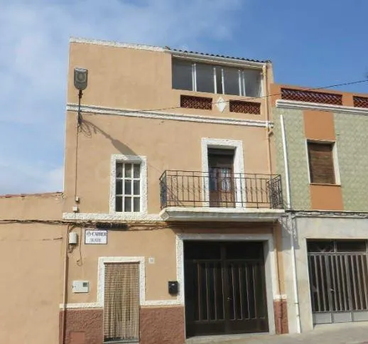 SE VENDE piso OKUPA en C TEATRE 50 de Cabanes - foto 3