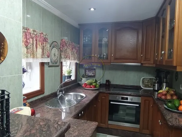 MAGNÍFICO PISO DE 3 DORMITORIOS CON GARAJE, BODEGA Y TRASTERO EN ZONA DE LA MIÑOCA — 21
