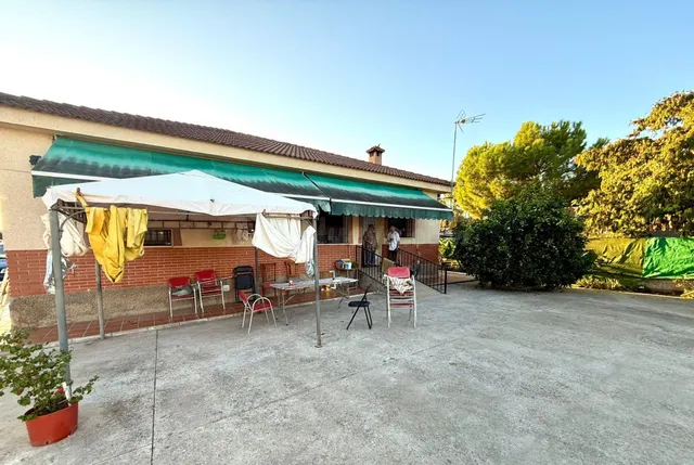 ZONA LA GORGOJA -PARCELA DE 1000M2 CON PISCINA //NO HIPOTECA - foto 4