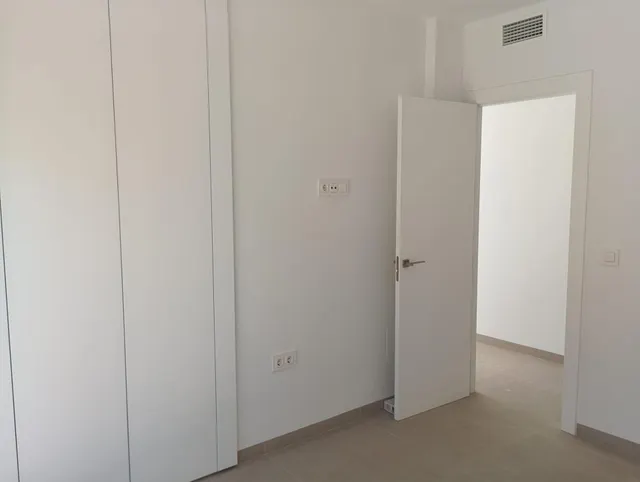 Villa de una sola planta con 3 dormitorios y piscina privada en el campo de golf(Pilar de la Horadada) — 47