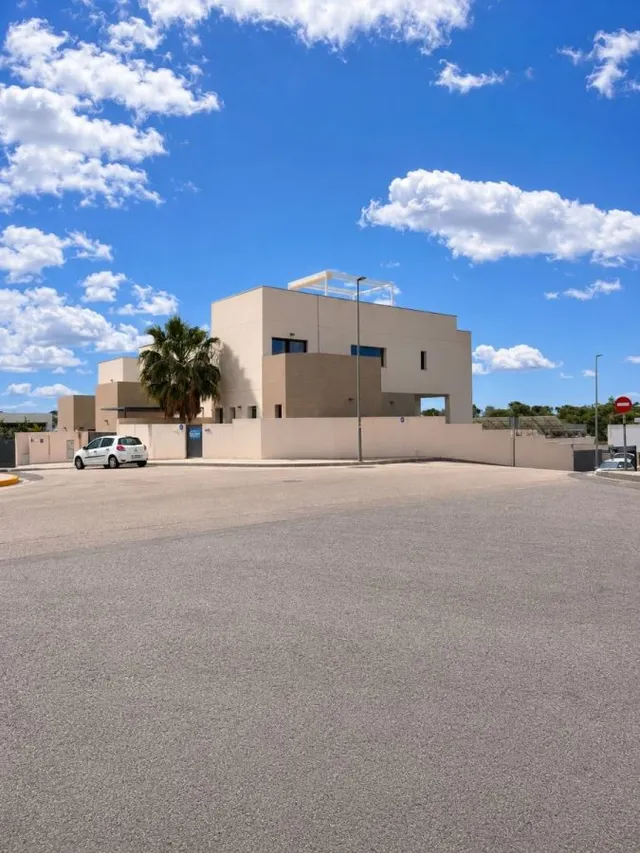 Villa 4 habitaciones 319m² en venta - Pueblo 4 — 6