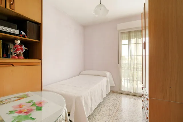 PISO en esquina CIRCUNVALACIÓN LA ENCINA - Frente PARQUE — 14