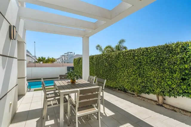 Casa 3 habitaciones 122m² en venta - Lo Marabu — 28
