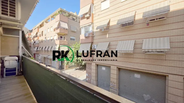 PISO EN VENTA EN CAROLINAS ALTAS ALICANTE — 2