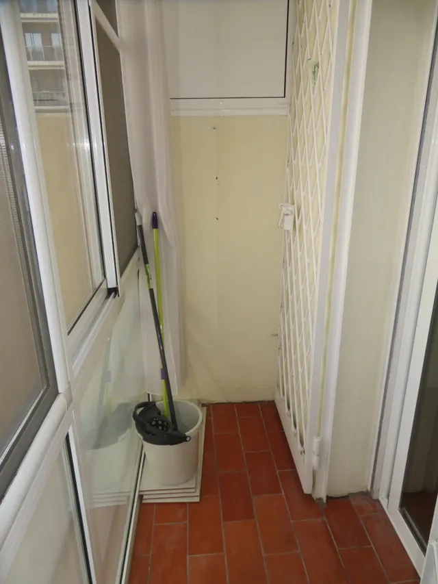 Bonito piso de 3 habitaciones en la calle sepulveda — 21