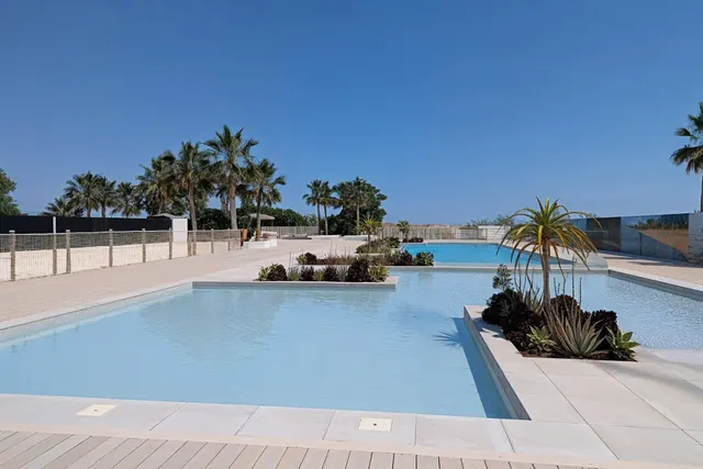ÁTICO  EXCLUSIVO EN PRIMERA LÍNEA DE PLAYA CON TERRAZA Y VISTAS PANORÁMICAS! PLAZA DE GARAJE Y TRASTERO OPCIONALES! — 13