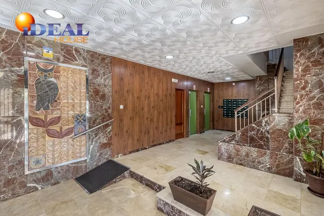 PISO CON GARAJE EN AV. PULIANAS — 26