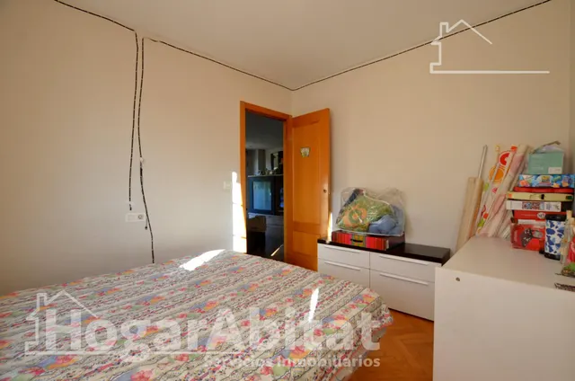 Exterior con balcón, garaje y trastero — 12
