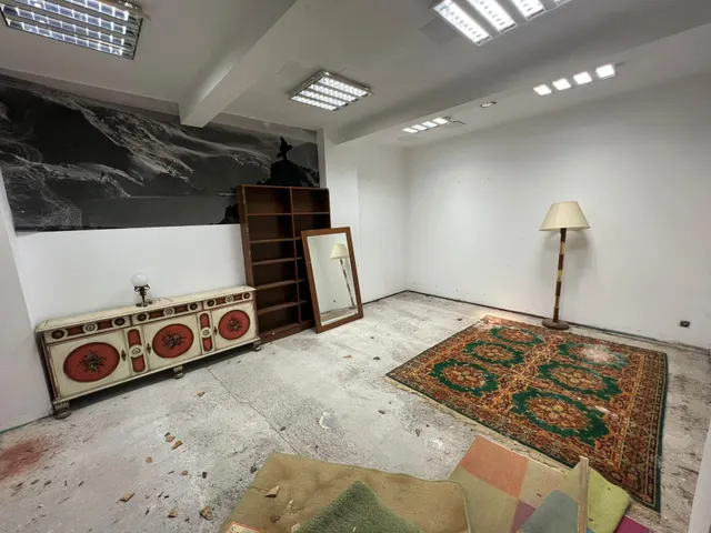 LOCAL EN ZONA PEATONAL — 6