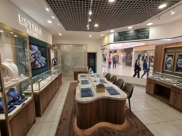 Local comercial 60m² en venta - Hipodromo — 24
