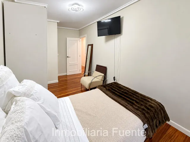 Piso, ascensor, garaje, camarote en Zalla — 10
