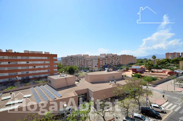 Amplio y exterior con piscina, garaje y trastero — 27