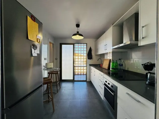 1ª Línea de Playa: Espectacular Piso Renovado con Vistas Frontales al Mar, Garaje y Sur en La Mata- Costa Blanca — 16