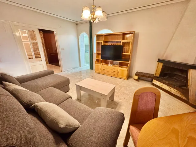 INCREIBLE CHALET PARA VIVIR EN REDOVAN CON GARAJE PARA 4 COCHES,  5 DORMITORIOS.... PARCELA ALREDEDOR DE LA CASA. POR TAN SOLO 250.000€ ¡¡VISITELA!! — 10