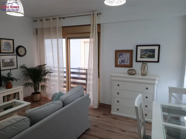 AMPLIA VIVIENDA CON ASCENSOR Y TERRAZA.-ZONA TEATRO FALLA — 11