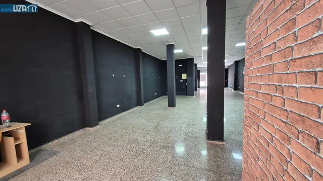 LOCAL COMERCIAL EN SAN VICENTE — 2