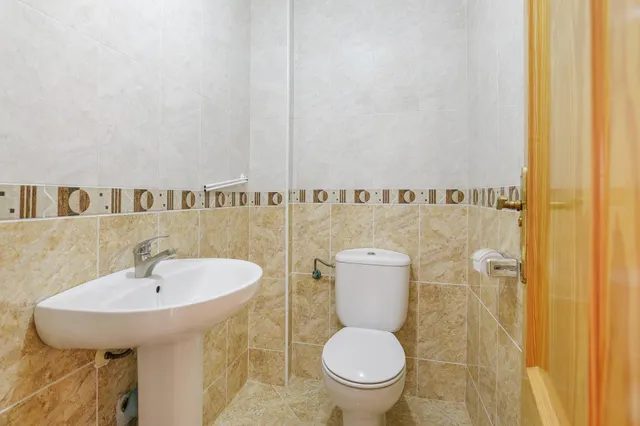 ¡Casa pareada con patio privado en Cijuela! Granada — 7
