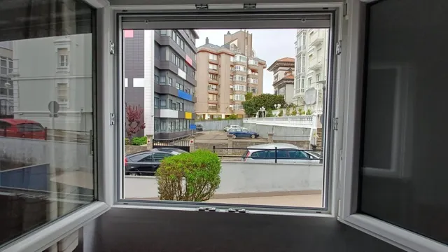 ESTUPENDO PISO VENTA PLAYA SARDINERO - foto 2