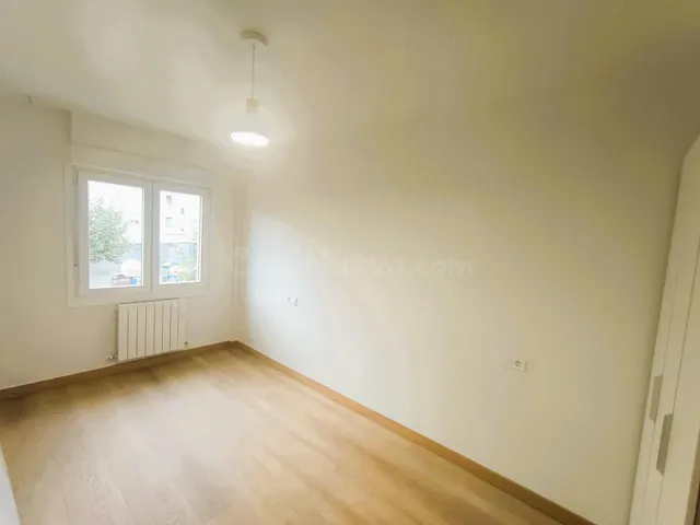 Venta piso totalmente reformado en Aranguren — 2