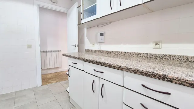 ÁTICO VENTA SALAMANCA. Urbis te ofrece un ático en venta en Carmelitas-Oeste, Salamanca. — 50