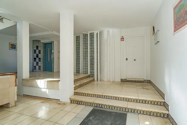Dos apartamentos en uno, con espectaculares vistas al mar, junto al puerto deportivo de Estepona — 37