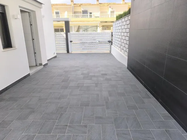 Villa Independiente en Orihuela Costa — 10