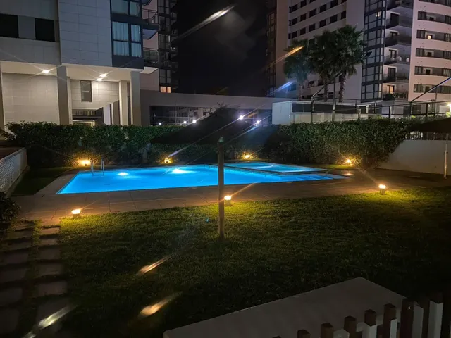 PARTICULAR VENDE | PISO CON GARAJE, TRASTERO Y PISCINA EN CUATRE CARRERES — 28