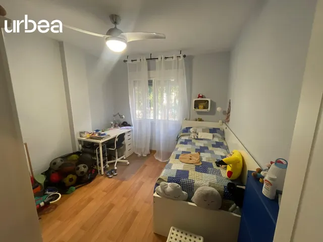 Amplia vivienda en Avenida de Andalucía – Málaga — 30