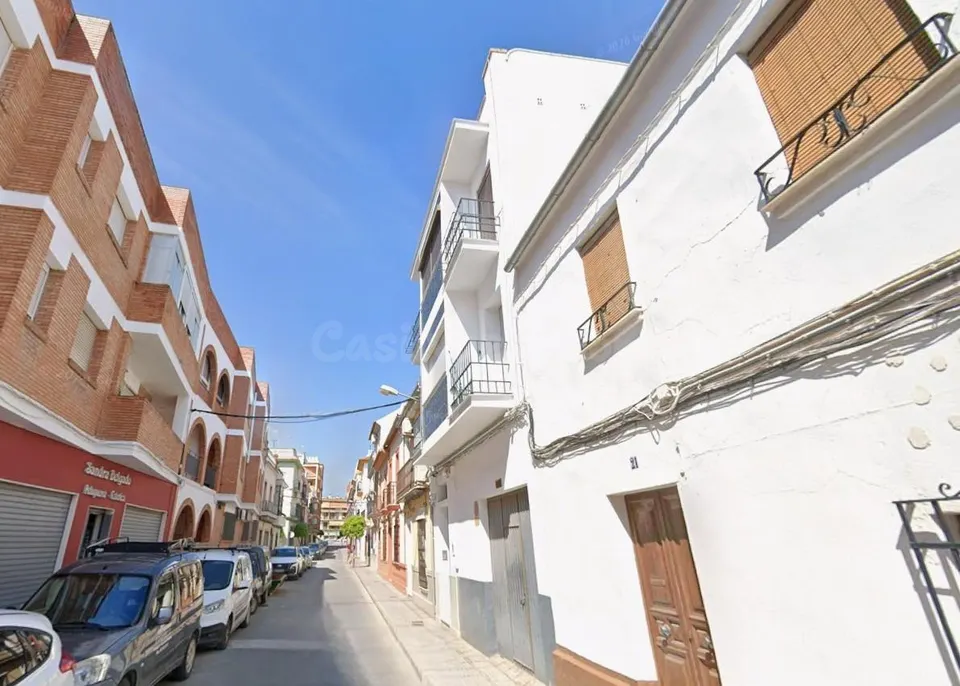 Vivienda unifamiliar en Puente Genil, Córdoba. Activo inmobiliario SIN POSESIÓN, NO SE PUEDE VISITAR