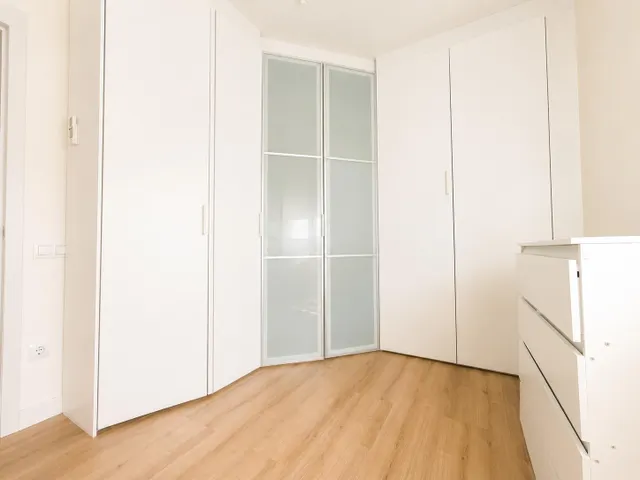 Chalet adosado completamente reformado en 2024, con jardín, terraza y gran garaje, a un paso de la playa. — 30