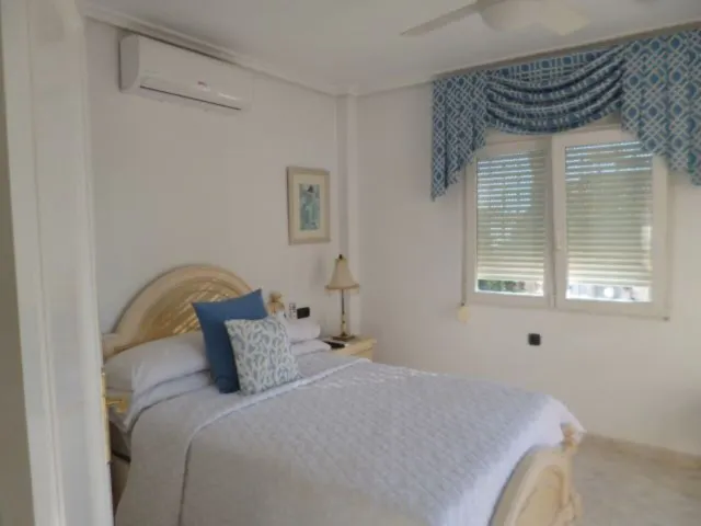 Villa 3 habitaciones 95m² en venta - La Zenia — 12