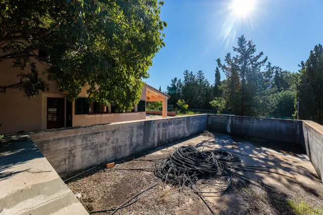 Casa rústica con amplio terreno en Santa Maria del Camí — 39