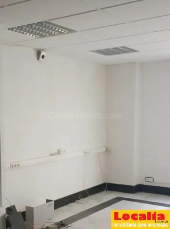 Oficina, clínica, despacho profesional, gestoría en la calle