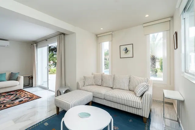 Chalet 4 habitaciones 258m² en venta - Marbella — 7