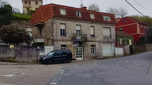 Espaciosa casa de piedra a reformar