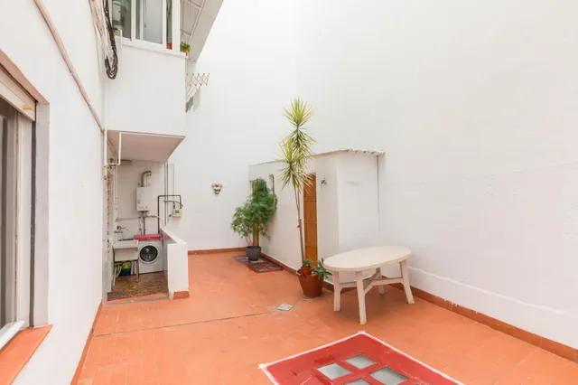 VIVIENDA CON GRAN PATIO PRIVADO FRENTE AL NUEVO HOTEL BARCELÓ 5★ — 19