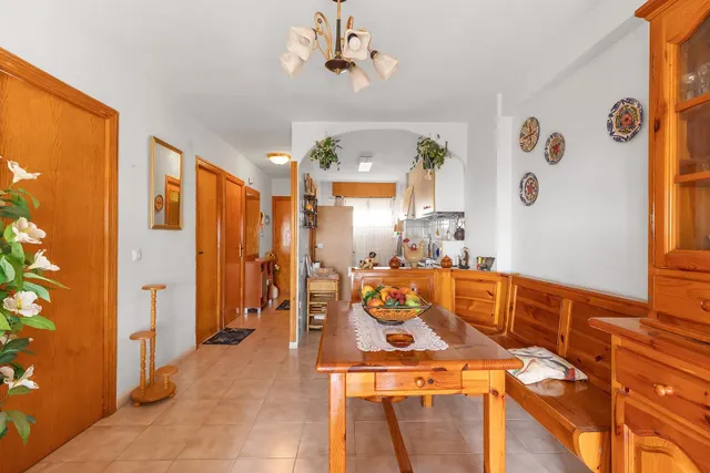 Apartamento de dos dormitorios con vistas la mar — 7