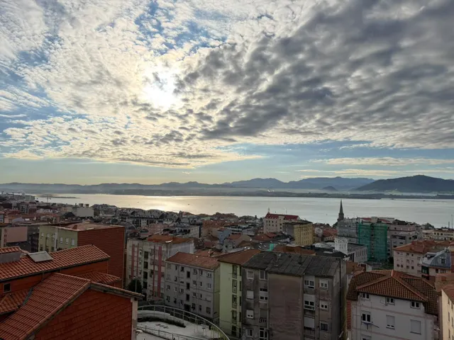 Piso reformado con espectaculares vistas a la bahía de Santander — 8