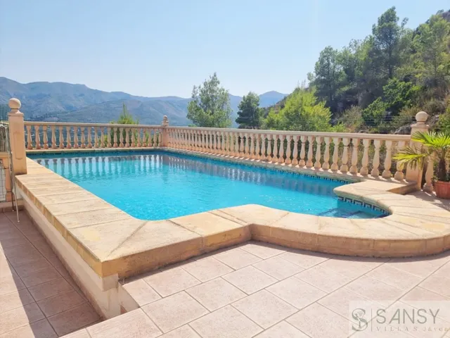 Casa-Chalet en Venta en Alicante Alicante — 2