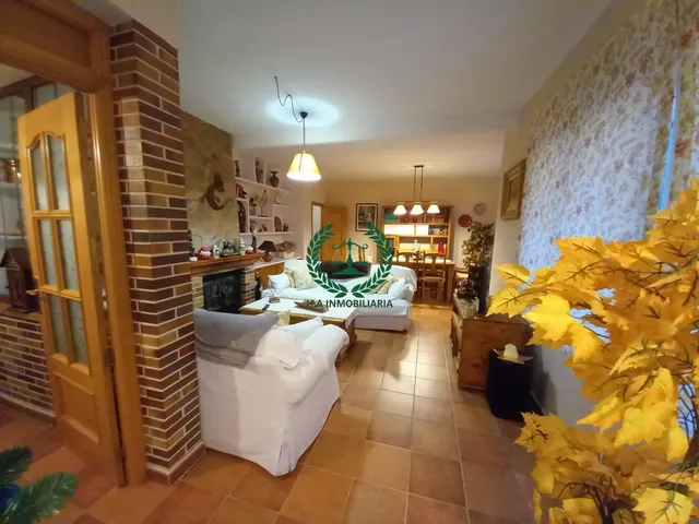 SE VENDE CHALET INDEPENDIENTE EN VENTURADA (SIERRA NORTE) .  - foto 2