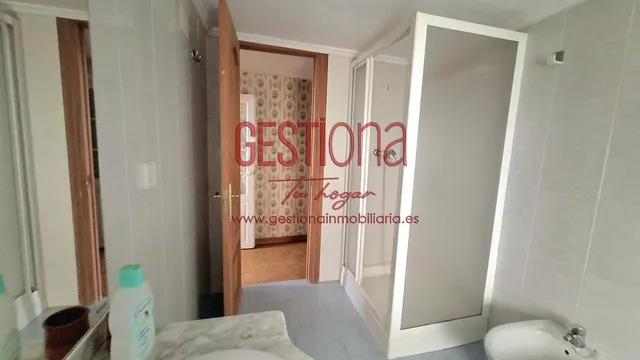 CASA PARA REFORMAR EN EL CENTRO DE RAMALES DE LA VICTORIA. — 13