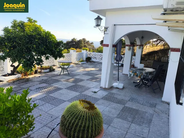 Parcela hipotecable con piscina y espectaculares vistas en Urbanización El Sol — 7