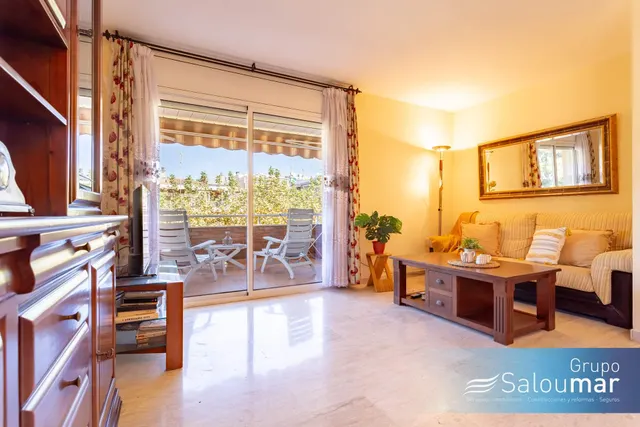 Piso de 2 habitaciones en Salou - Paseo Jaime I — 12