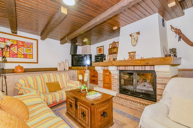 Magnífica Casa en Peligros (Granada) – Lista para Entrar a Vivir — 37