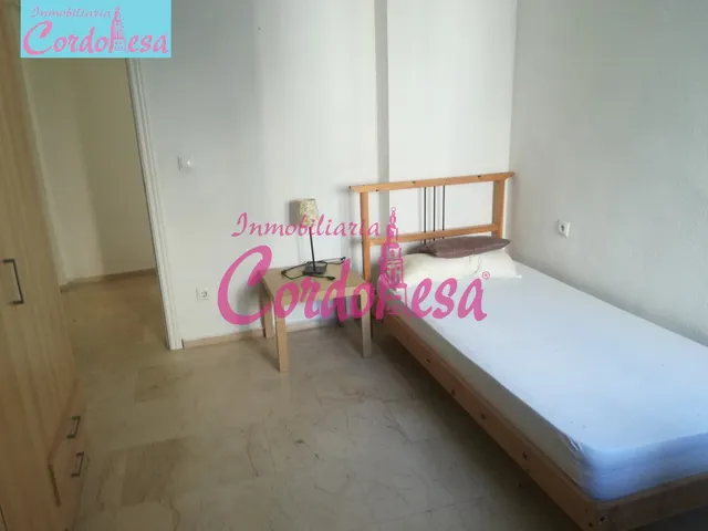 EXCELENTE PISO EN ZONA TENDILLAS!!!. — 2
