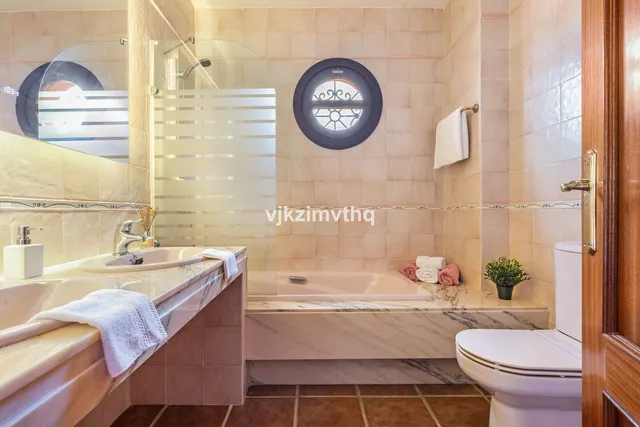 Chalet 5 habitaciones 761m² en venta - Costa del Sol — 21