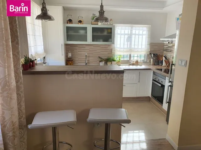 PRECIOSA CASA EN CUEVAS BAJAS!!!! - foto 5