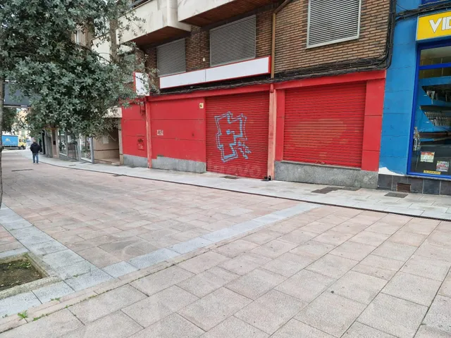 Local comercial zona alta - foto 2